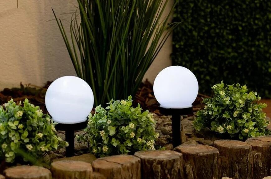 Solárna lampa KULKA 10CM VO2214