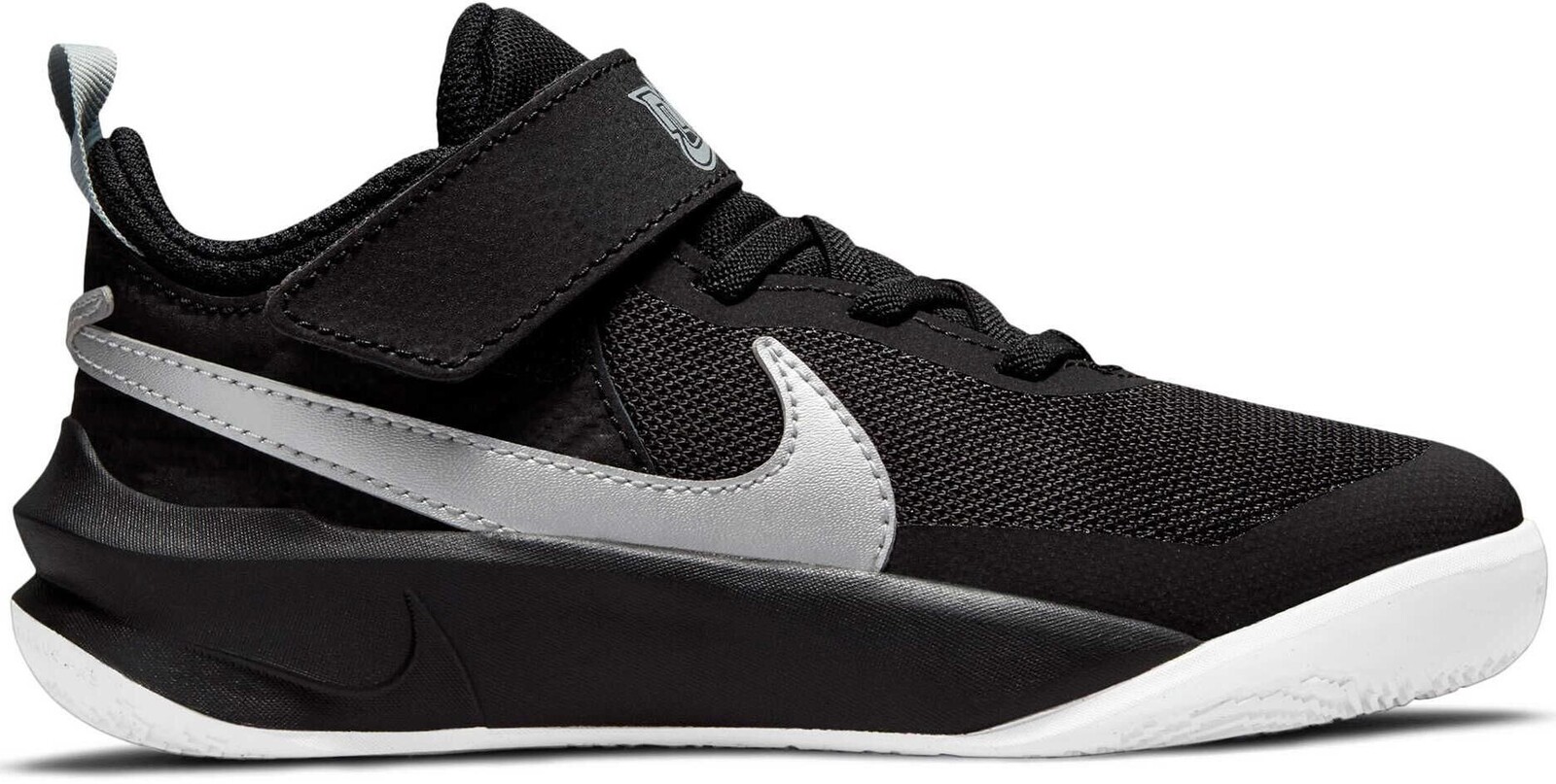Nike Team Hustle D 10 FlyEase Big Kids Veľkosť: 28 EUR