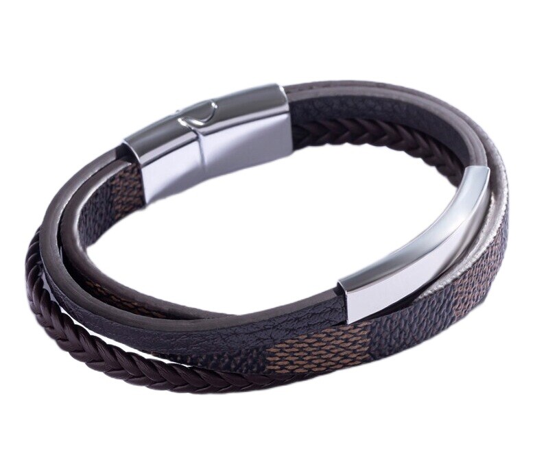 Marc Malone Trojitý hnedý kožený náramok pre mužov MCGB5039S