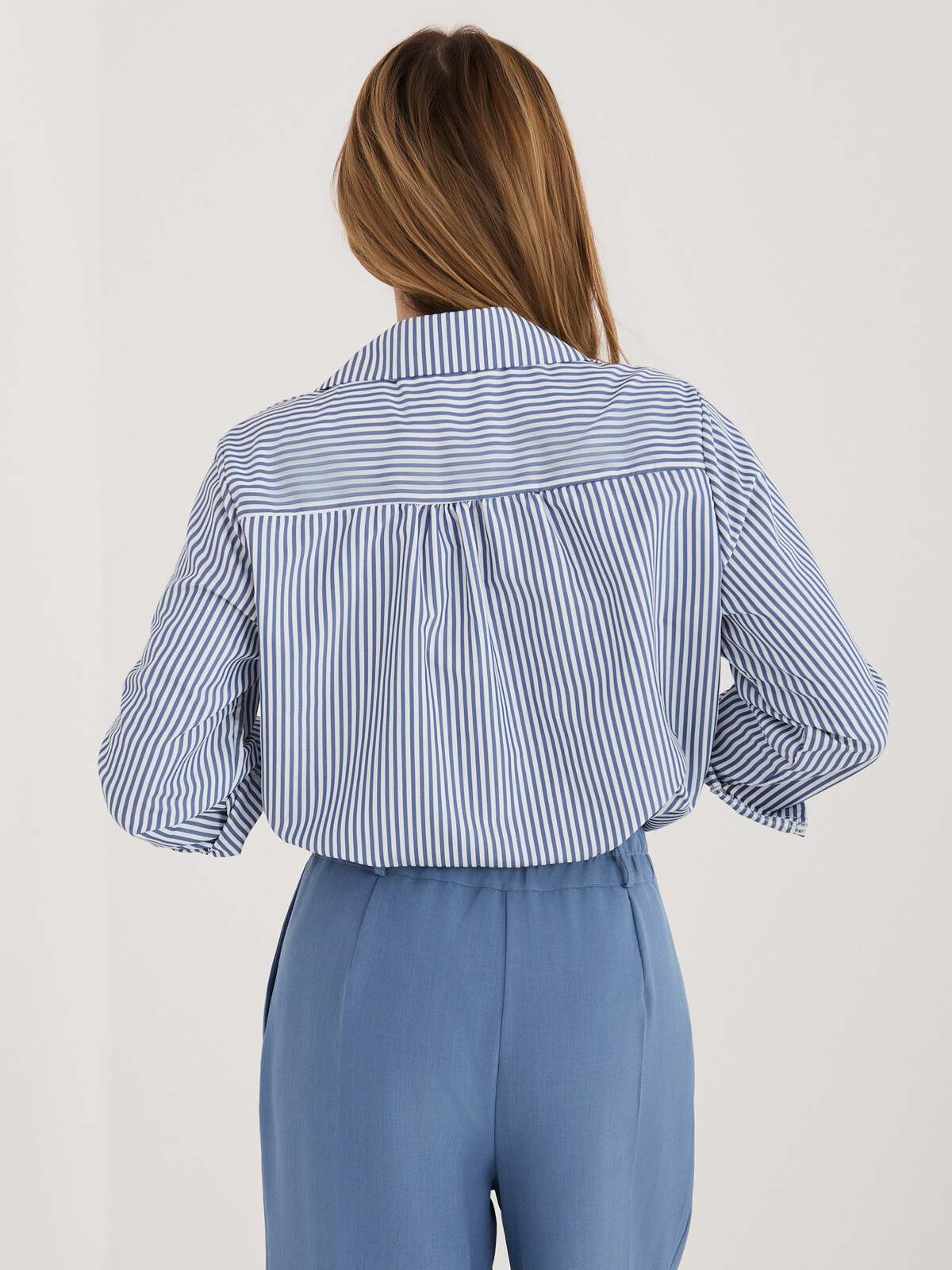 Dámska košeľa s golierikom v námorníckej modrej