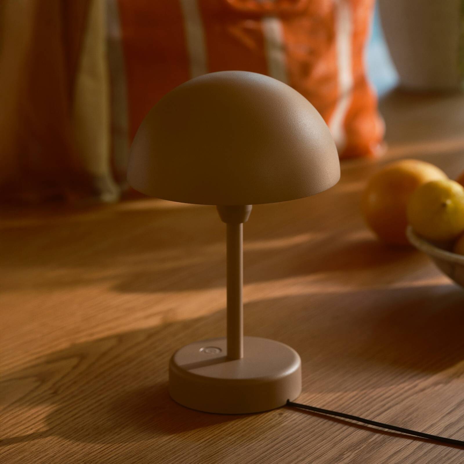 Stolová LED lampa na batérie Ellen To-Go, hnedá, hliník