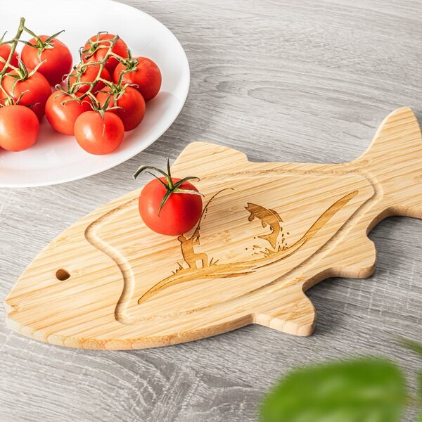 Drevená doska na krájanie ryba