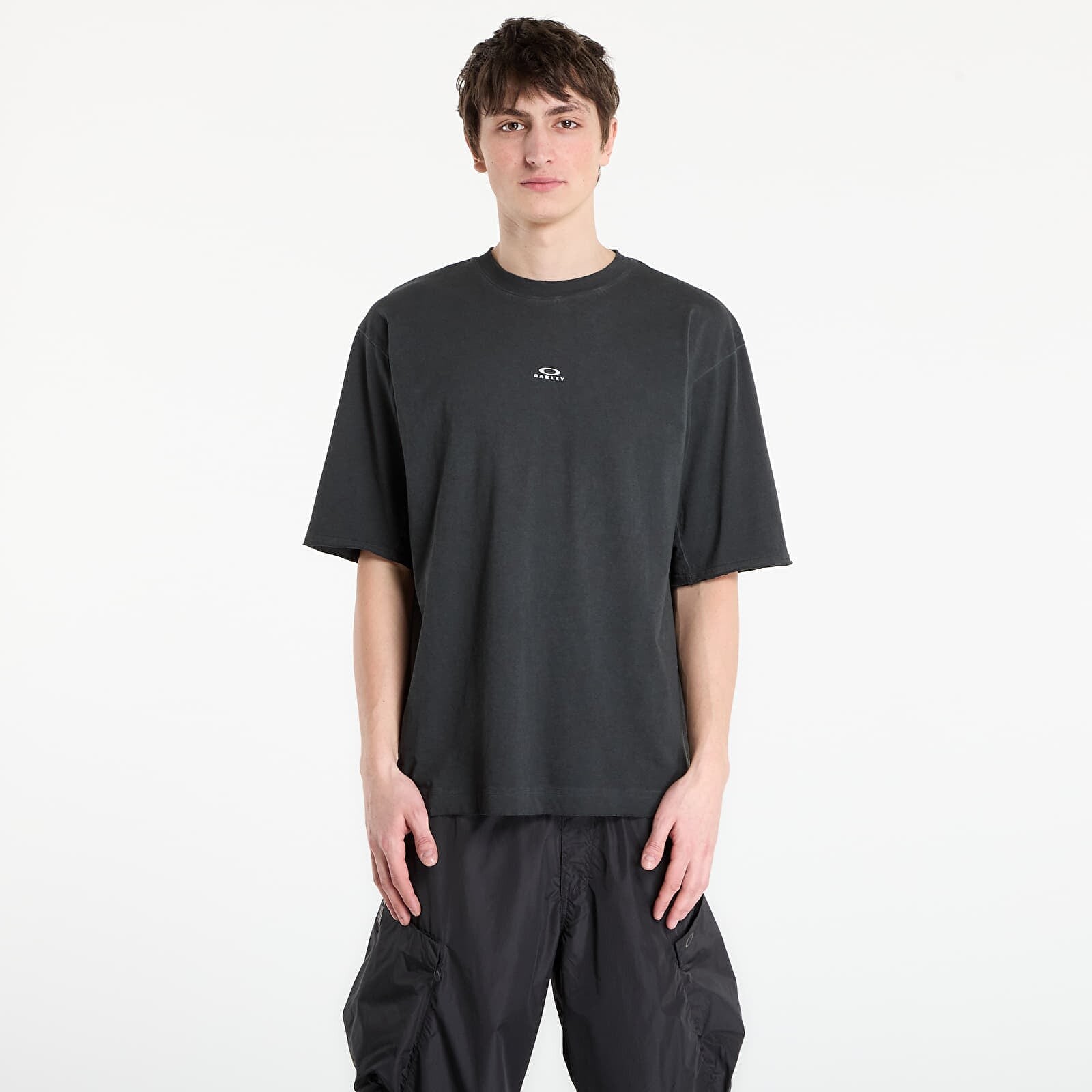 Tričko Oakley Latitude Veil Tee Pitch Black M