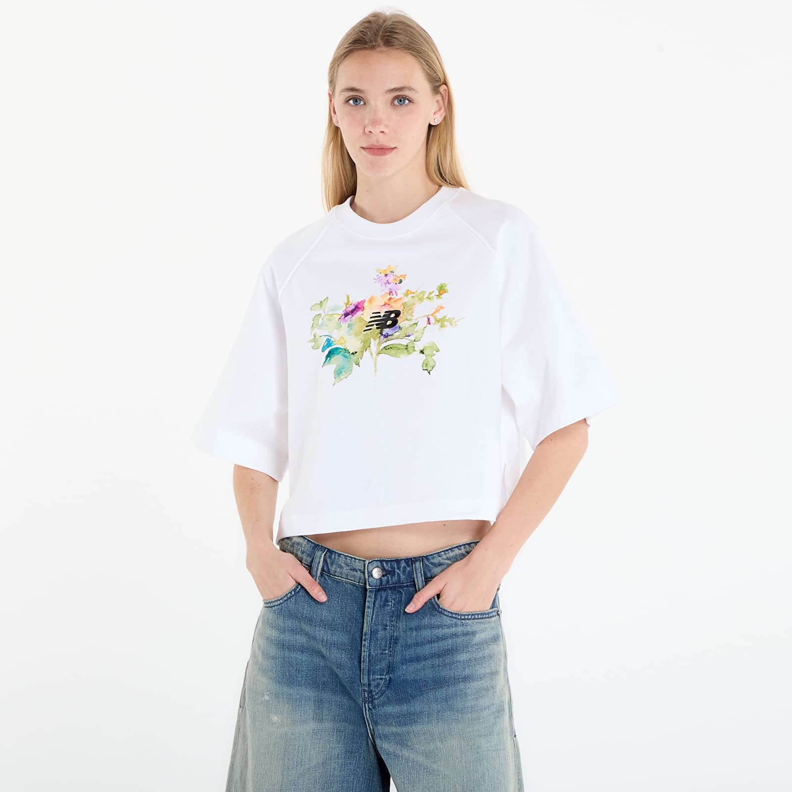 Tričko New Balance Watercolor Multi Boxy T-Shirt White M