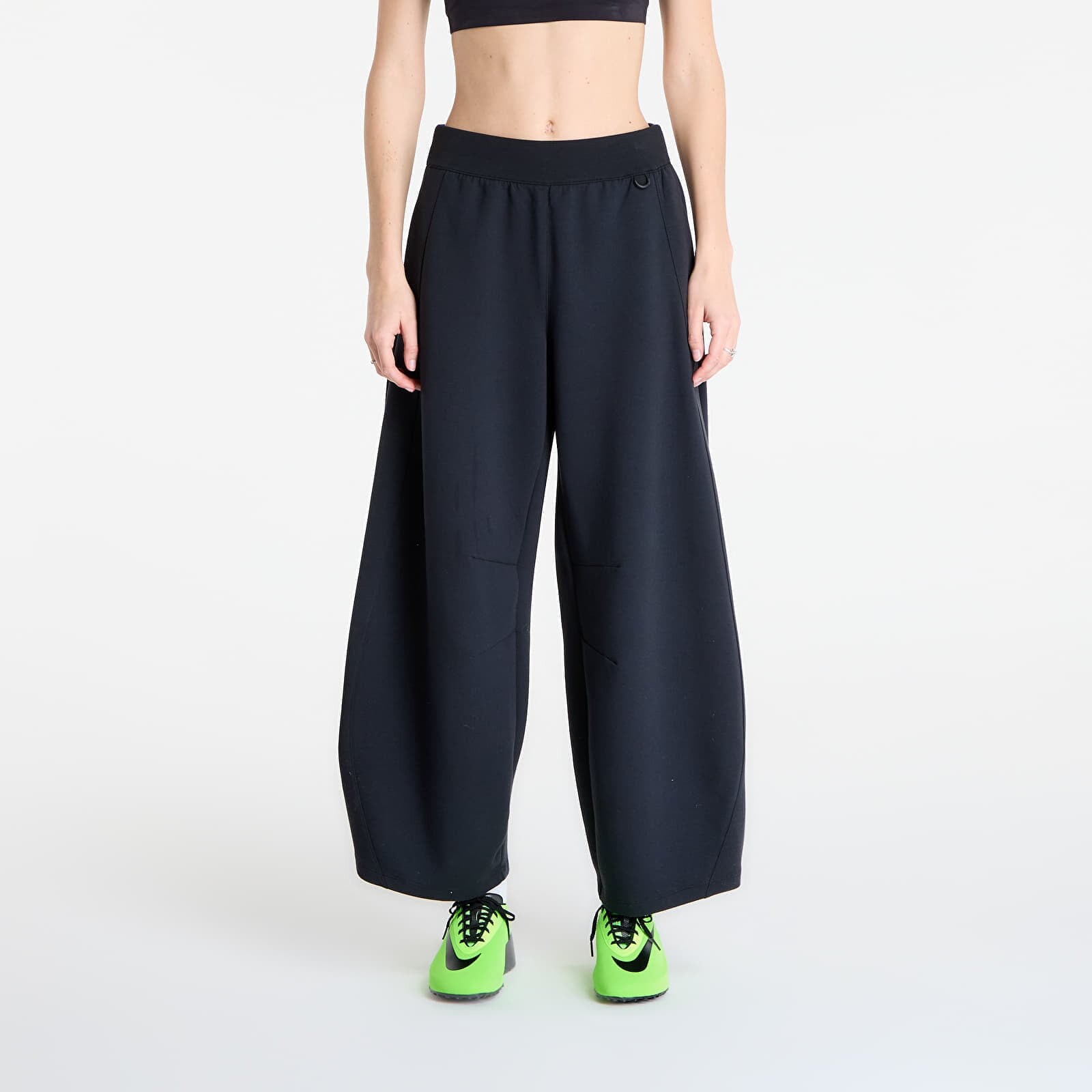 Tepláky Nike 24.7 ImpossiblySoft Women's High-Waisted Wide-Leg Pants Black/ Black/ Dk Smoke Grey S
