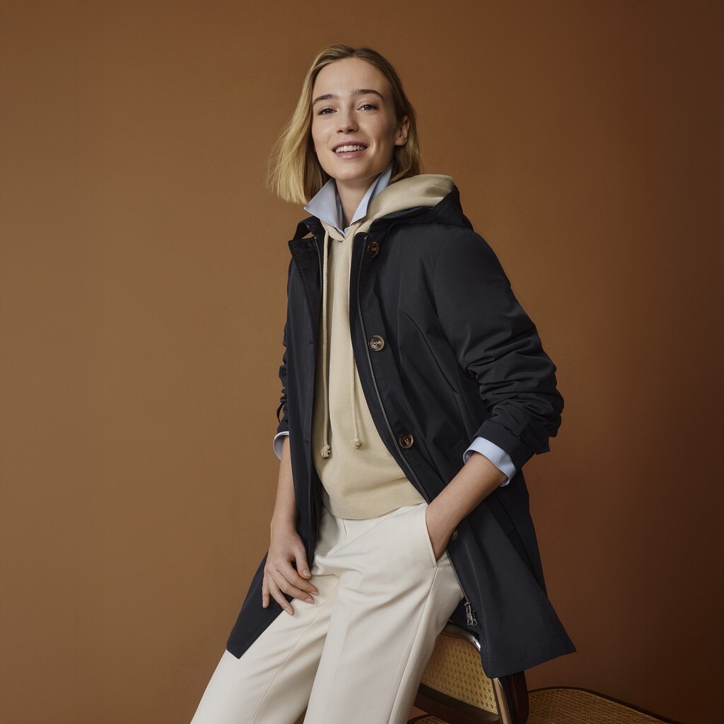 Čierna dámska parka Geox Claudin