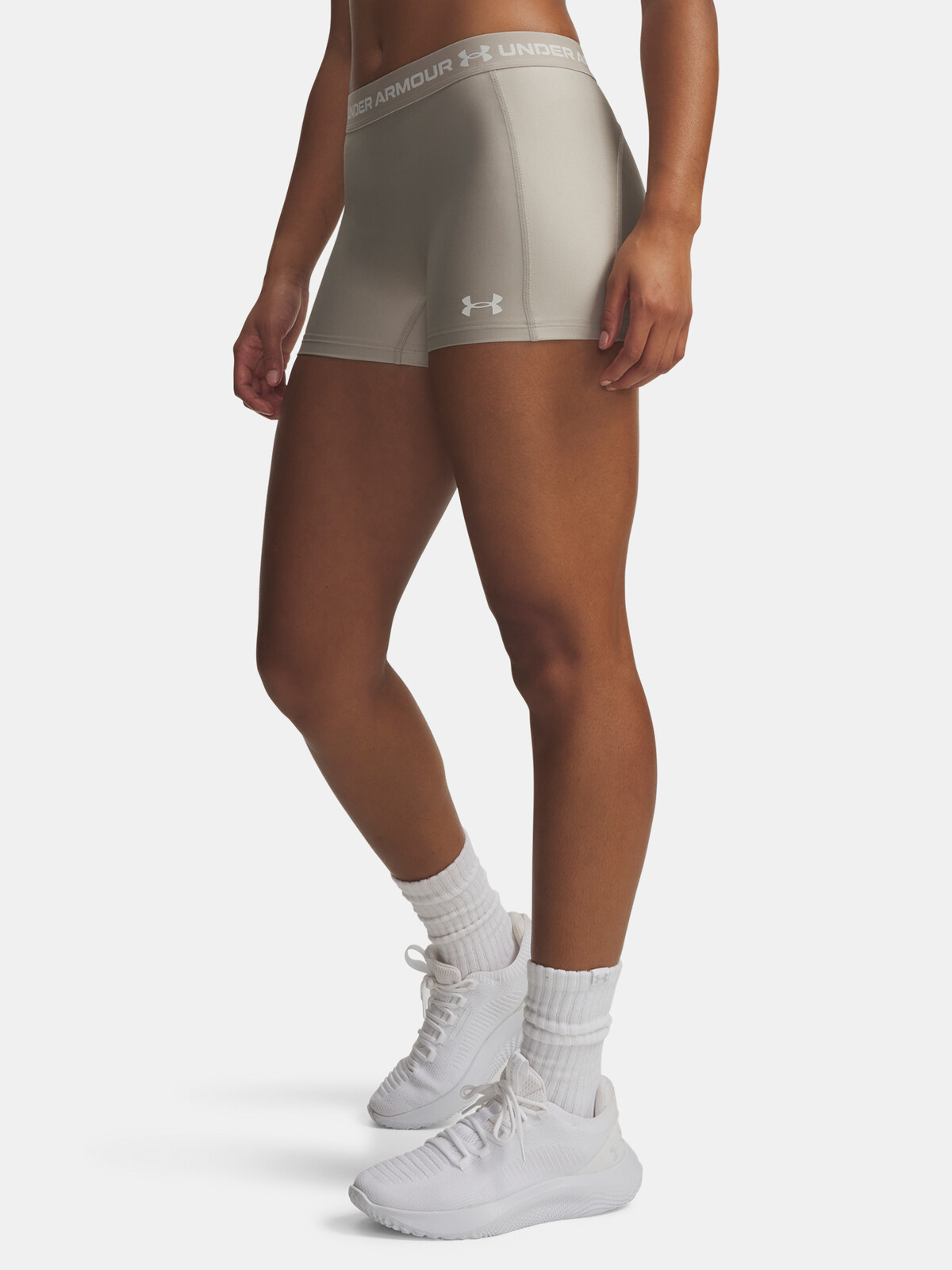 Under Armour HeatGear športové šortky