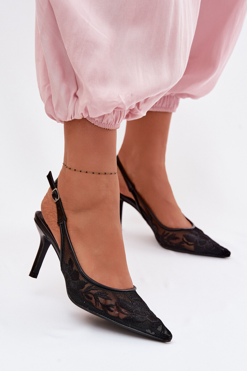 Čipkované sandále na podpätku Mavia