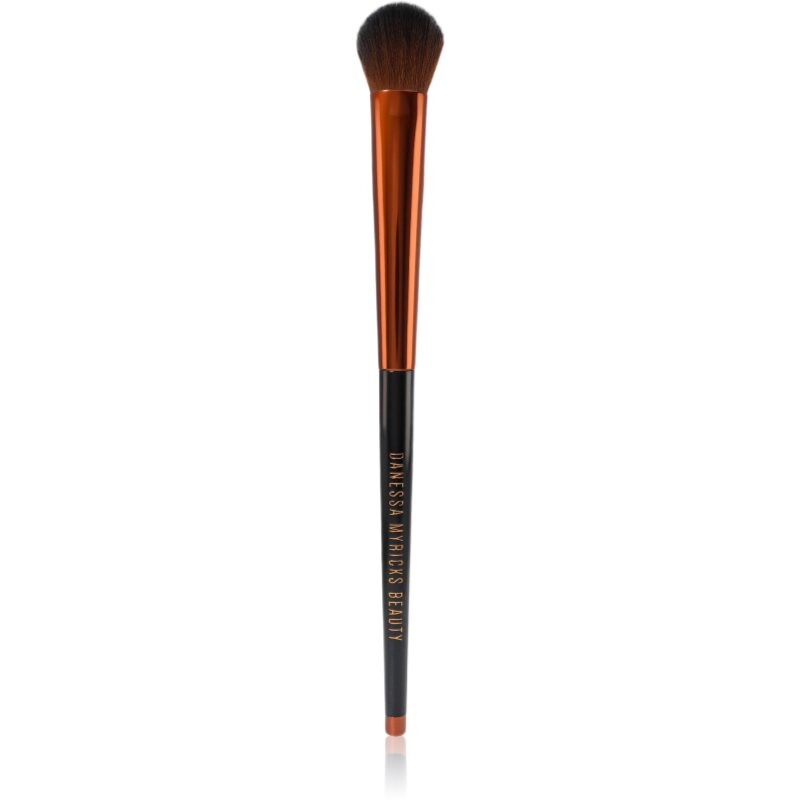 Danessa Myricks Beauty Yummy Face 3.0 štetec na korektor 1 ks