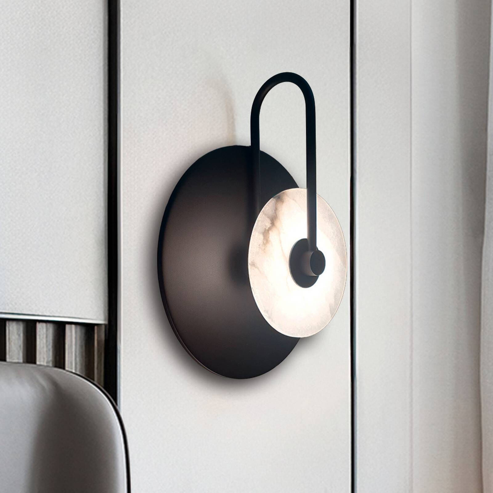 LED nástenné svetlo Samira, čierna, Ø 25 cm, umelý kameň/kov