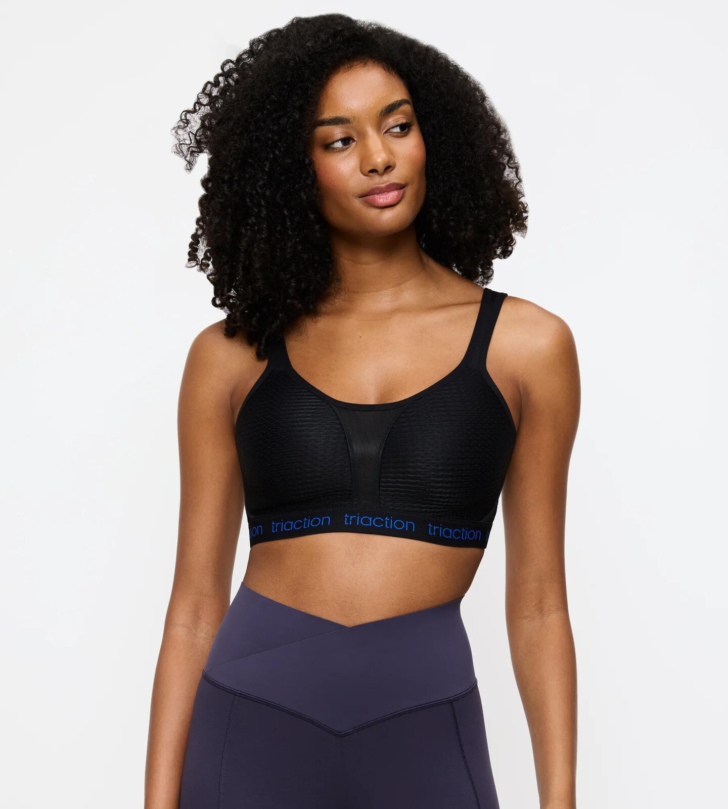 Dámska športová podprsenka Triaction Energy Lite P EX - BLACK - black 0004 - TRIUMPH BLACK 85B