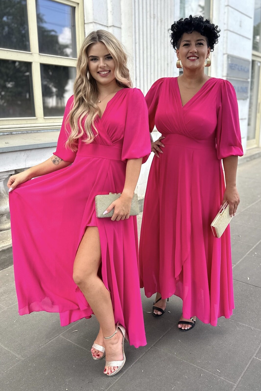 Nifiko Malinové šifónové šaty s rozparkom Veľkosť: S