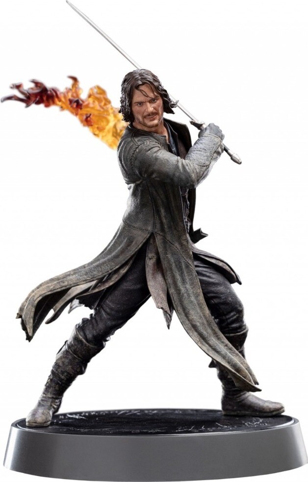 The Lord of the Rings – Aragorn w/Torch – figúrka
