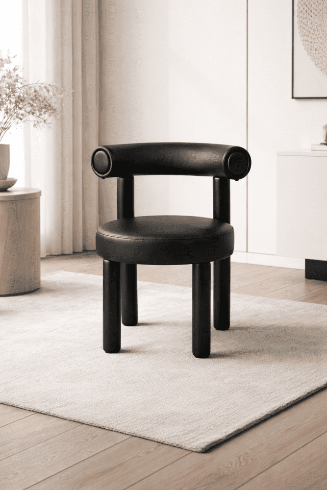 Leith LET77BLK-L Tapetovaná stolička