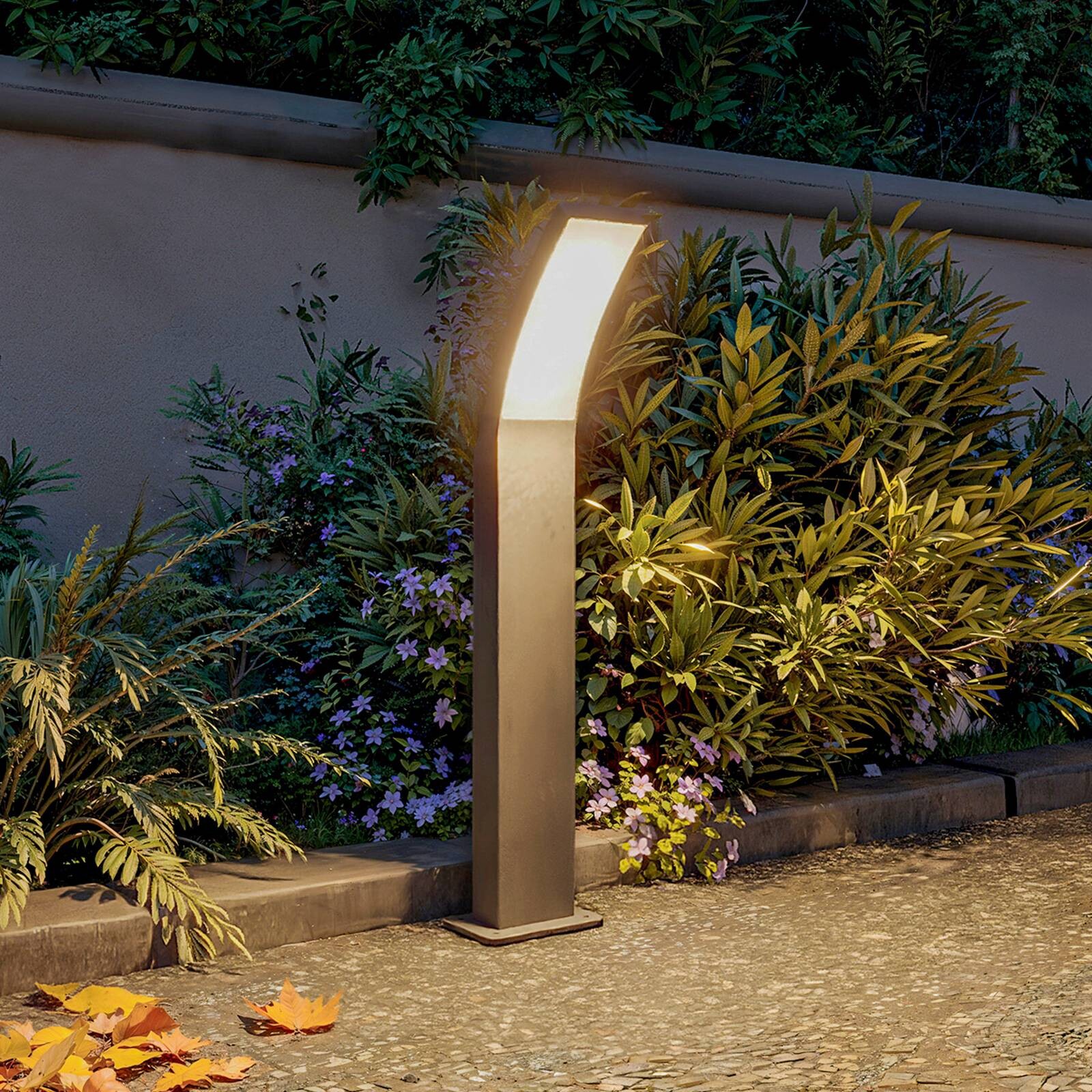 Chodníkové LED svetlo Philips Splay UE, 60 cm, antracitová farba, IP44