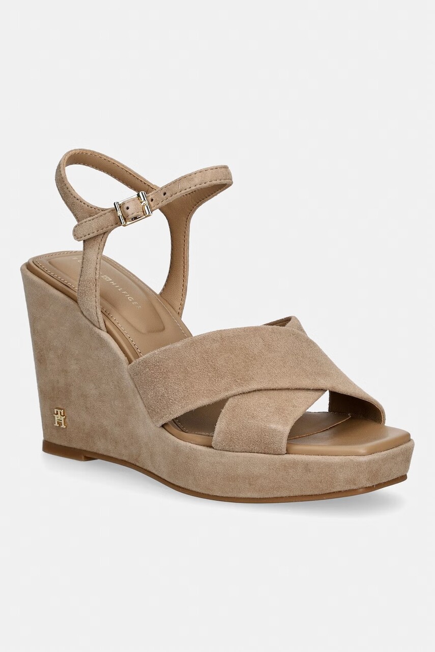 Semišové sandále na platforme Tommy Hilfiger SUEDE WRAPPED HIGH WEDGE