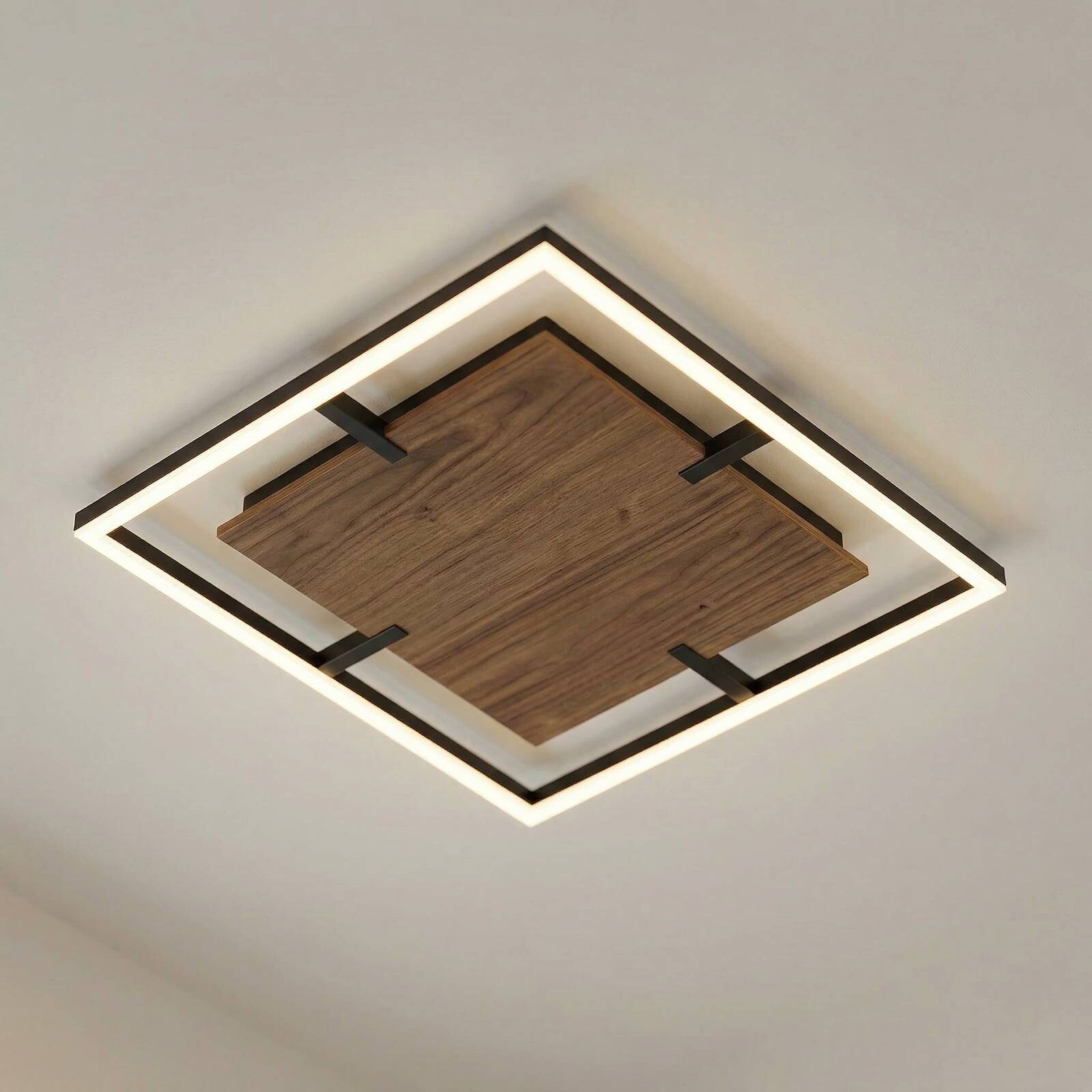 Stropné LED svetlo Lucande Vectra, 50 x 50 cm, drevo, stmievateľné