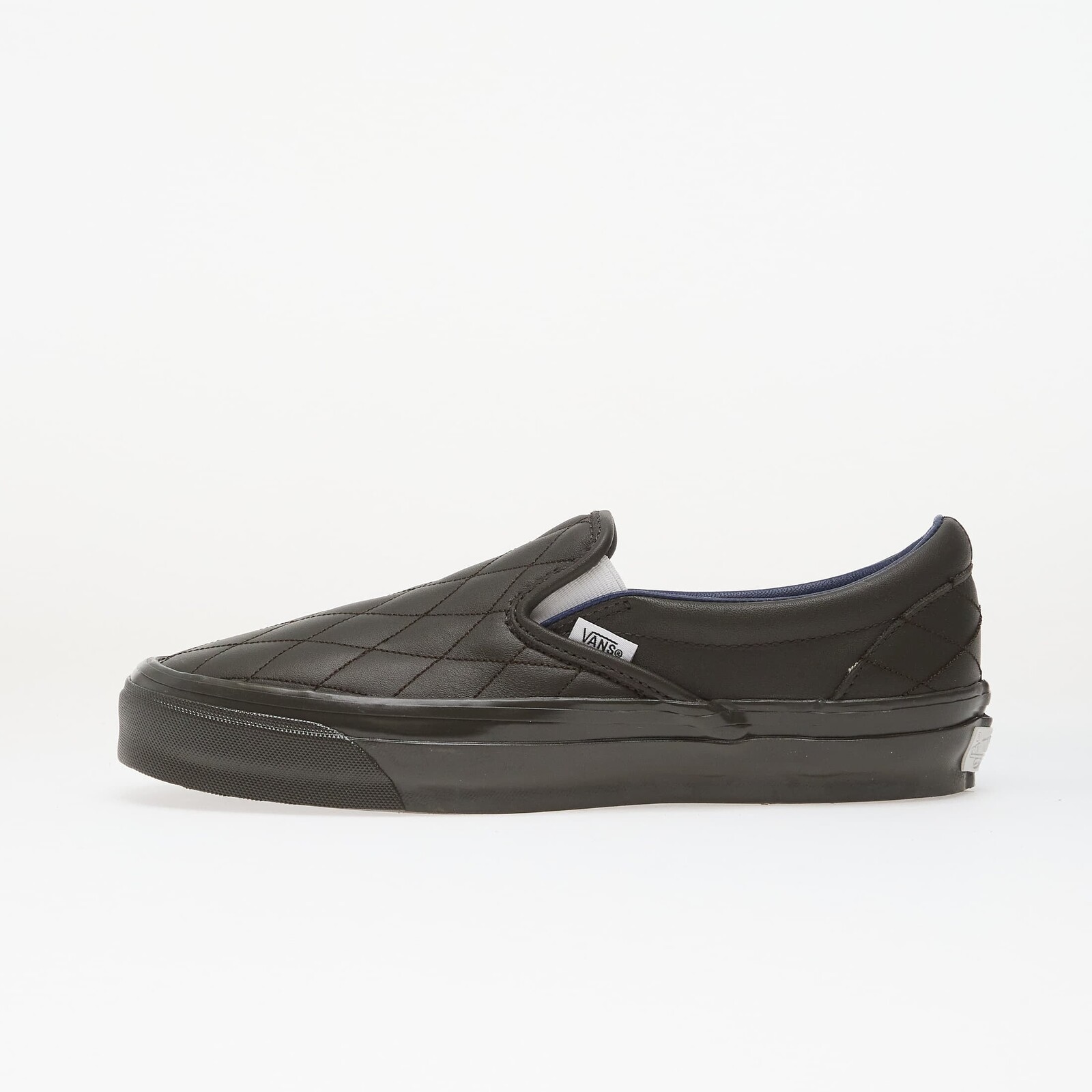 Tenisky Vans LX Classic Slip-On 98 Quilted Leather Faded Black EUR 42.5