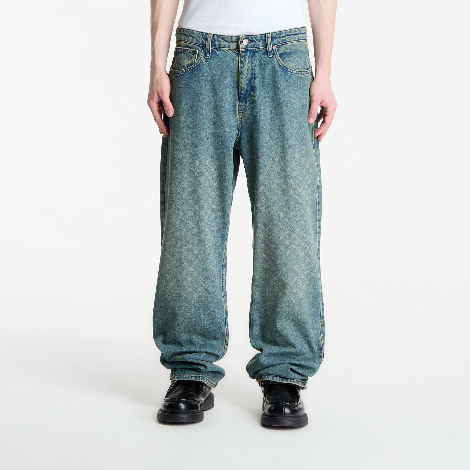 Džínsy Daily Paper Faded Monogram Amba Jeans V2 Bleached Denim Blue XL