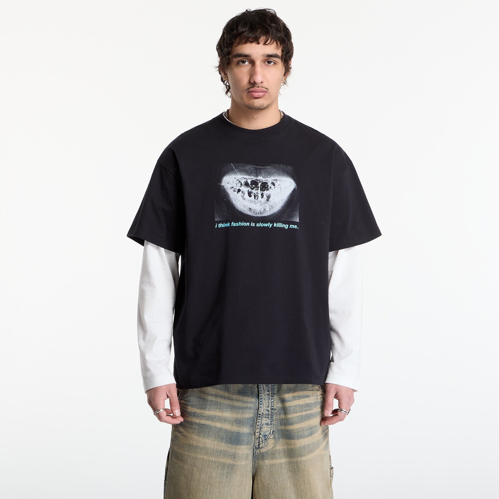 Tričko PLEASURES Decay T-Shirt Black S