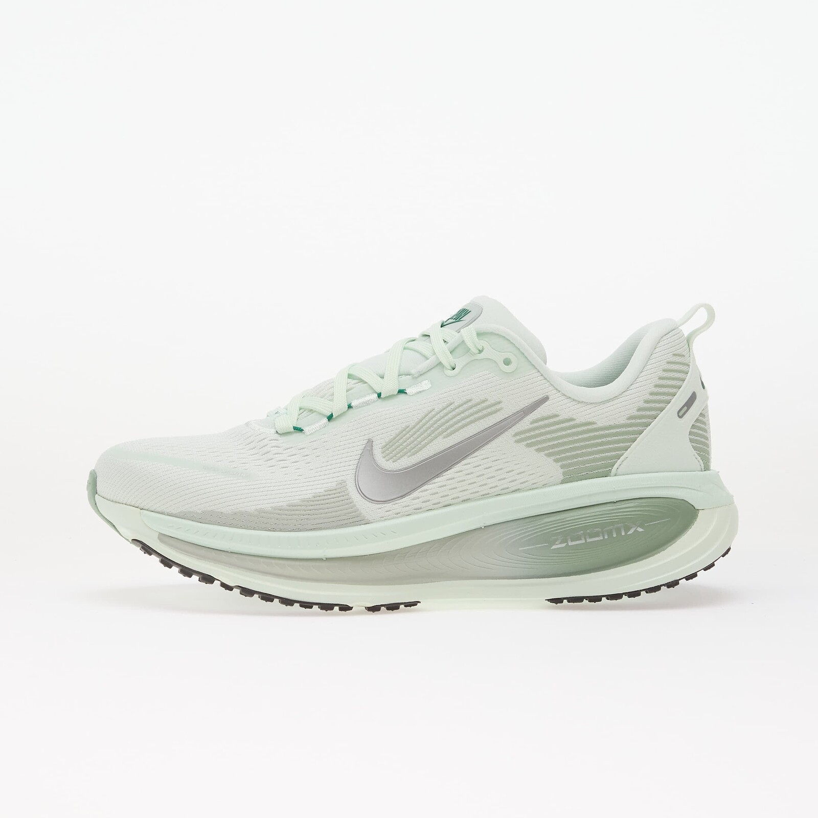 Tenisky Nike Vomero 18 Barely Green/ Metallic Silver-Steam EUR 42