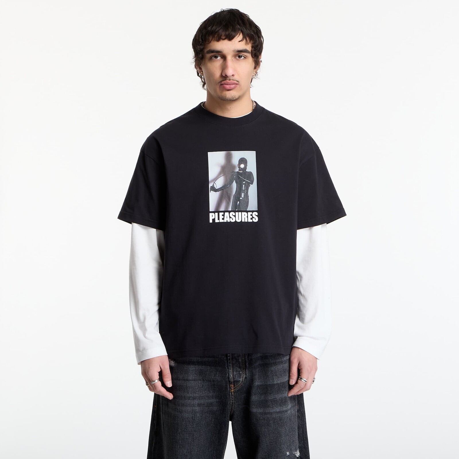 Tričko PLEASURES Whip T-Shirt Black M