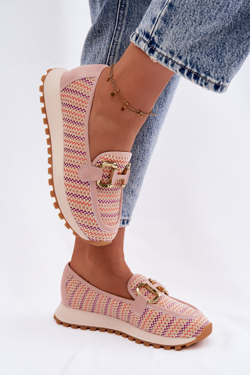 Dámske slip-on tenisky s zlatým detailom GOE