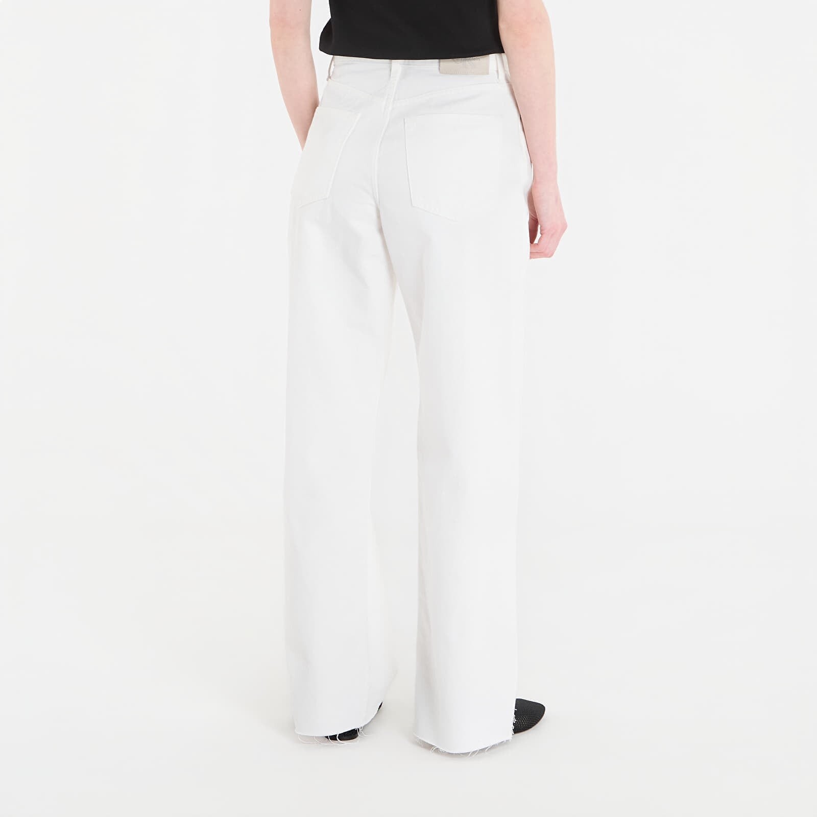 Džínsy Calvin Klein Jeans The Wide Leg Raw Hem Chalk White 27