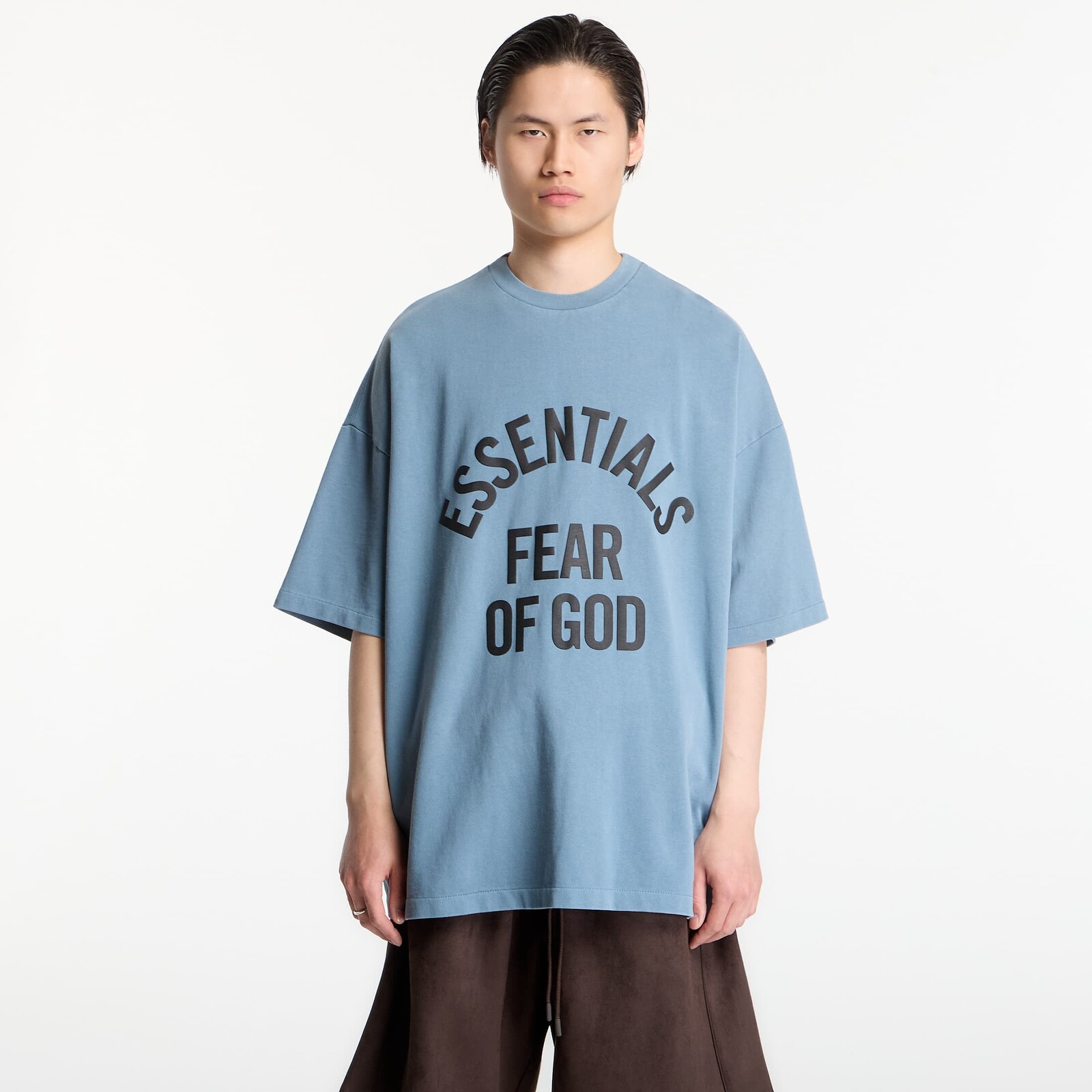 Tričko Fear of God Essentials Campus 90'S Short Sleeve Tee Faded Coastal L