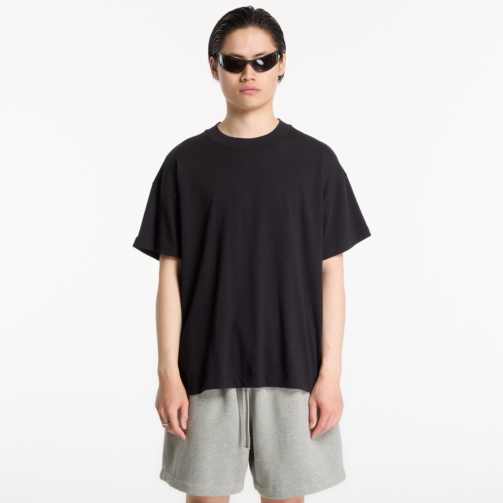 Tričko Fear of God Essentials Signature Essential Tee Vintage Black M