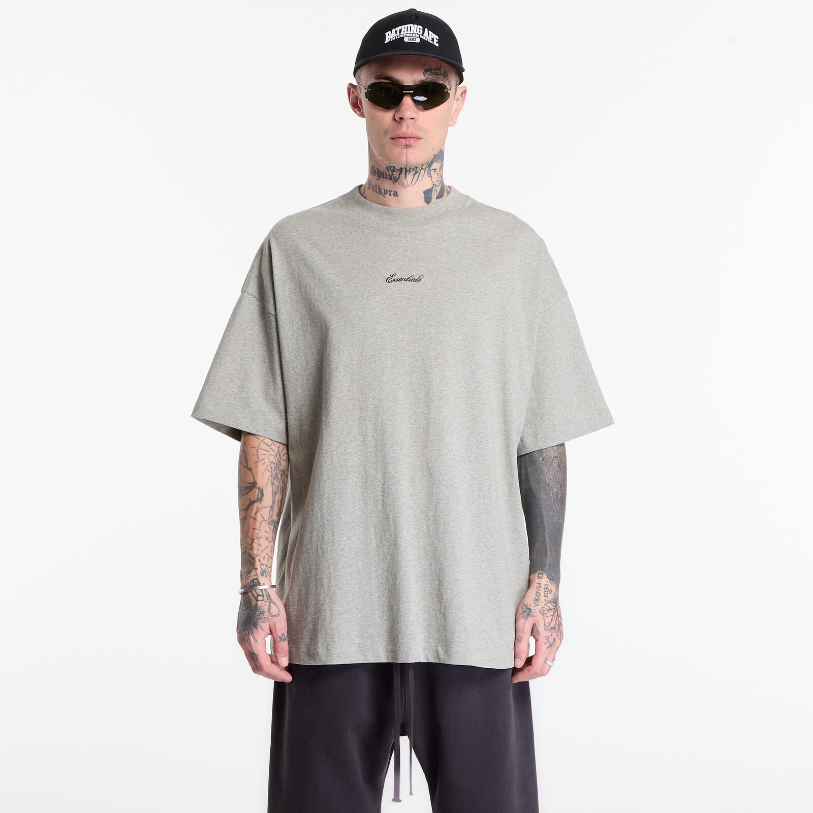 Tričko Fear of God Essentials Signature 90'S Short Sleeve Tee Concrete Heather S