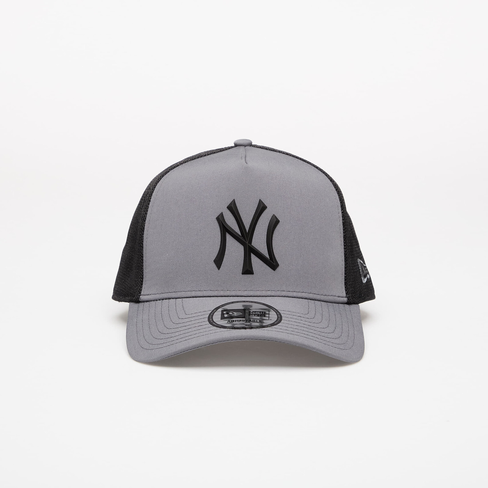 Šiltovka New Era 9FORTY AF Trucker Sport New York Yankees Steel Clouds Universal