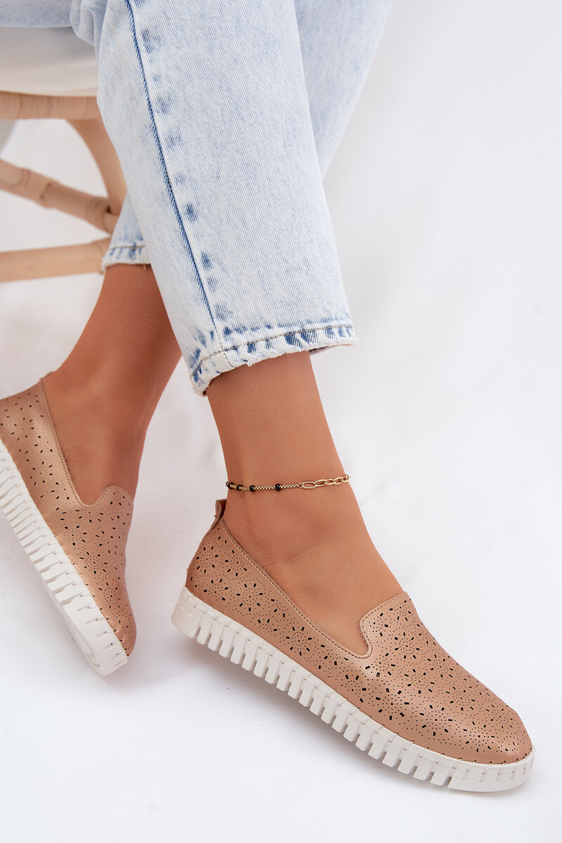 Dámska perforovaná slip-on obuv Champagne