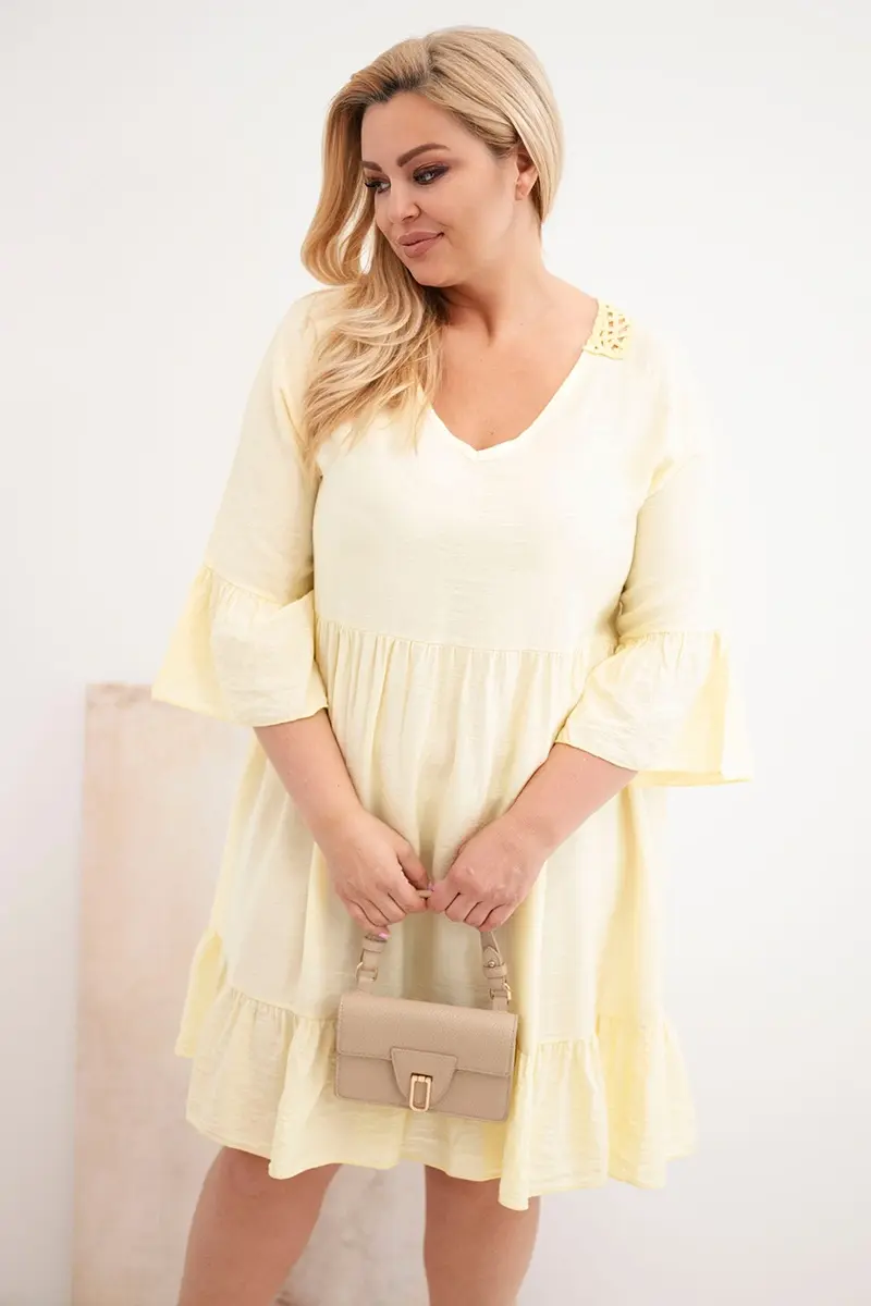Kesi žlté plus size šaty z viskózy s výšivkou