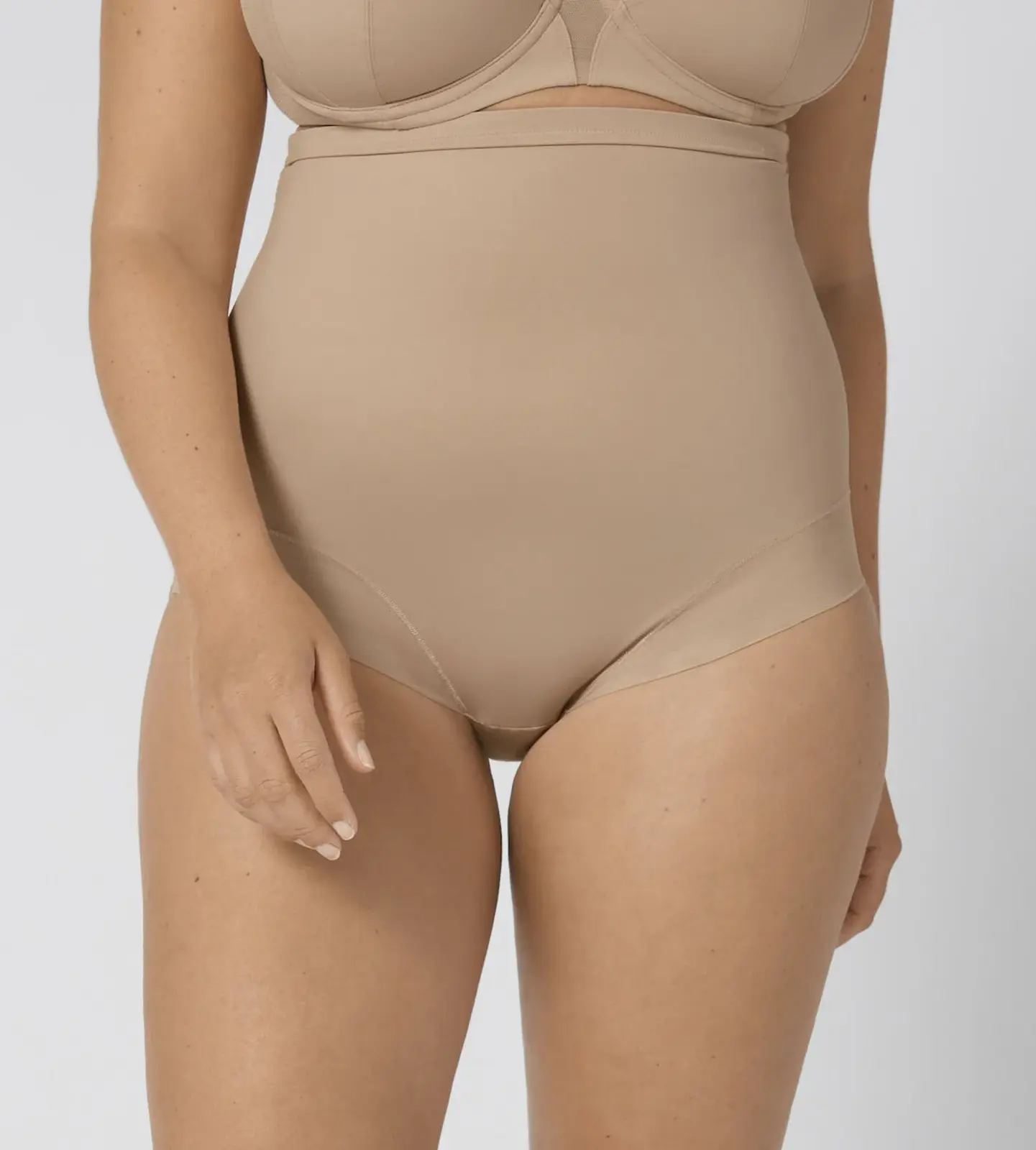 Dámske sťahovacie nohavičky True Shape Sensation Super HW Panty telové - Triumph SMOOTH SKIN 44