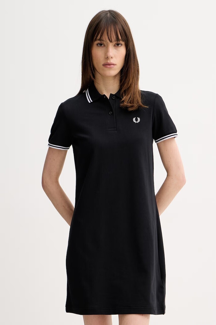 Šaty Fred Perry