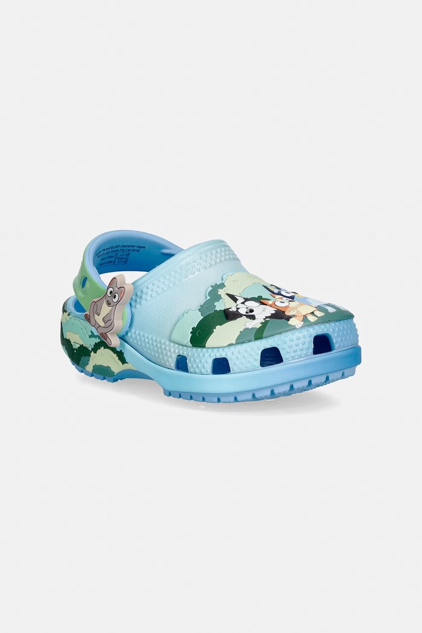 Crocs detské šľapky CLASSIC BLUEY MULTI CLOG T