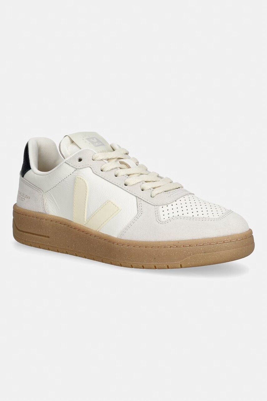 Veja V-82 LEATHER tenisky dámske kožené