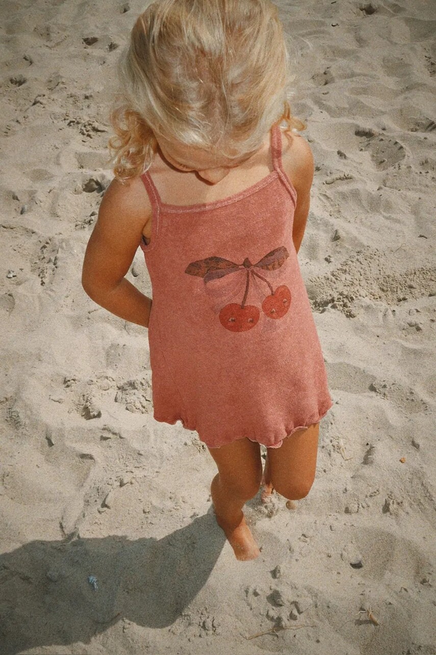 Konges Sløjd šaty bavlnené ITTY STRAP DRESS GOTS