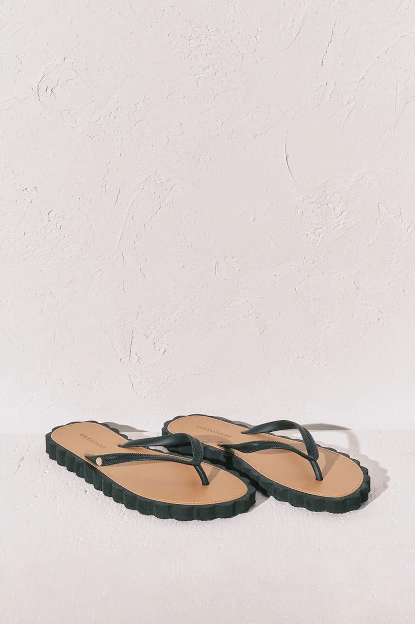 women'secret šľapky na plochom podpätku dámske FLIP FLOP