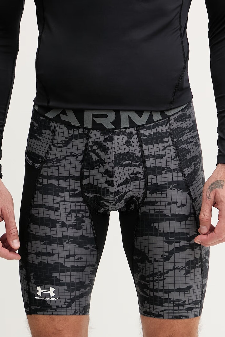 Under Armour látkové šortky pánske HG