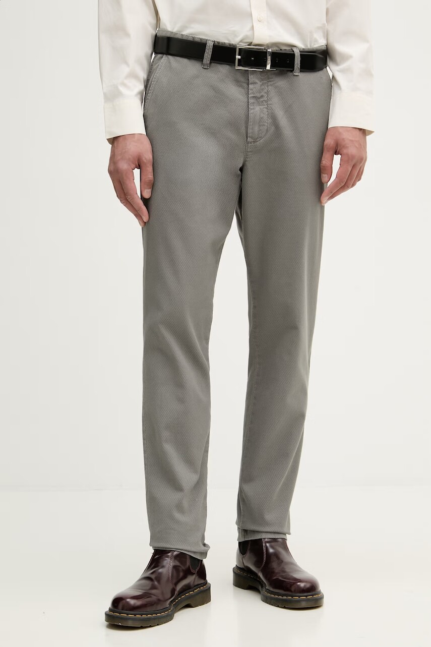 United Colors of Benetton nohavice chinos pánske bavlnené s elastanom