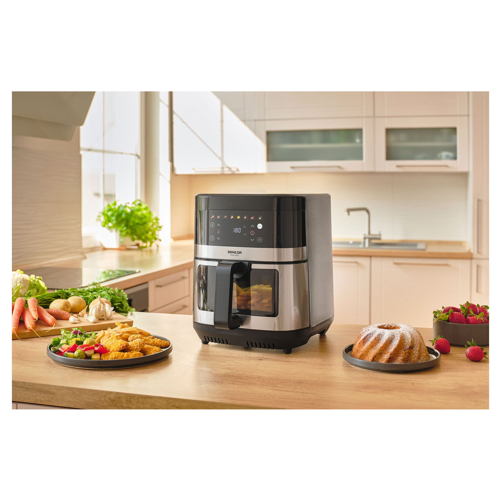 Sencor SFR 9100SS Teplovzdušná fritéza objem 9 l (až pre 6 osôb) technológia Dual Heat - 2 vykurovacie telesá pre rovnomerné varenie bez otáčania,