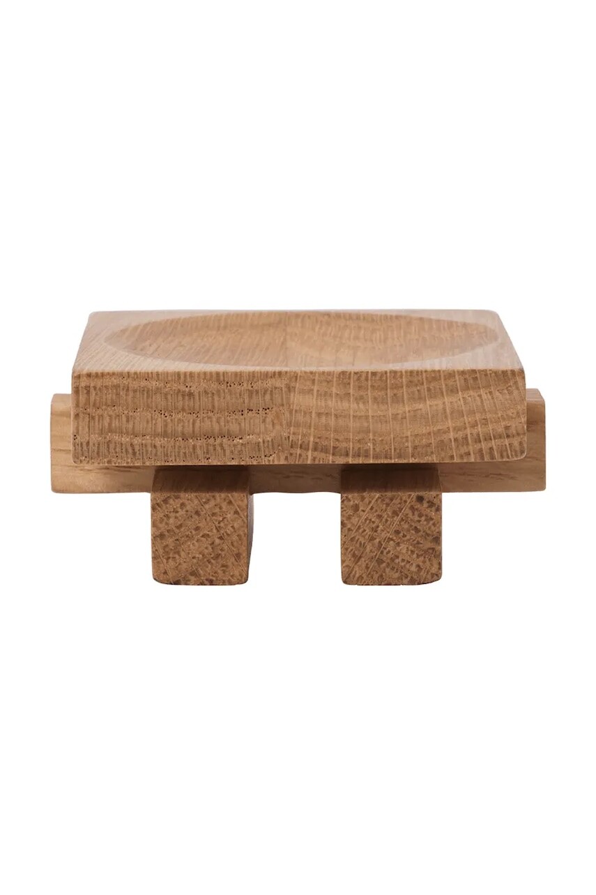 Ferm Living tácka dekoratívna z dubového dreva 3,5 x 7 x 8 cm