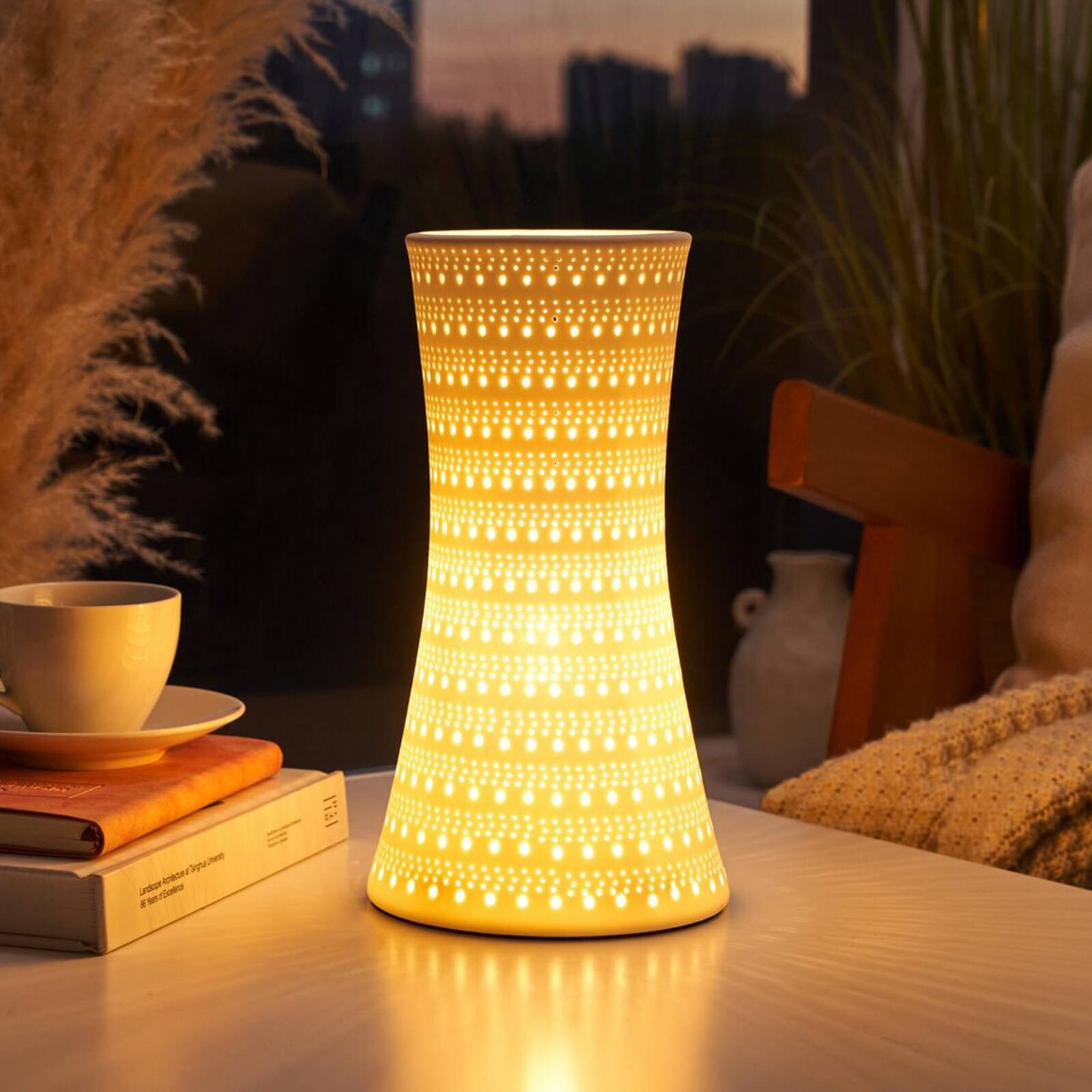 Stolová lampa Pauleen DREAMY SUNKISS, biela, výška 29 cm, porcelán