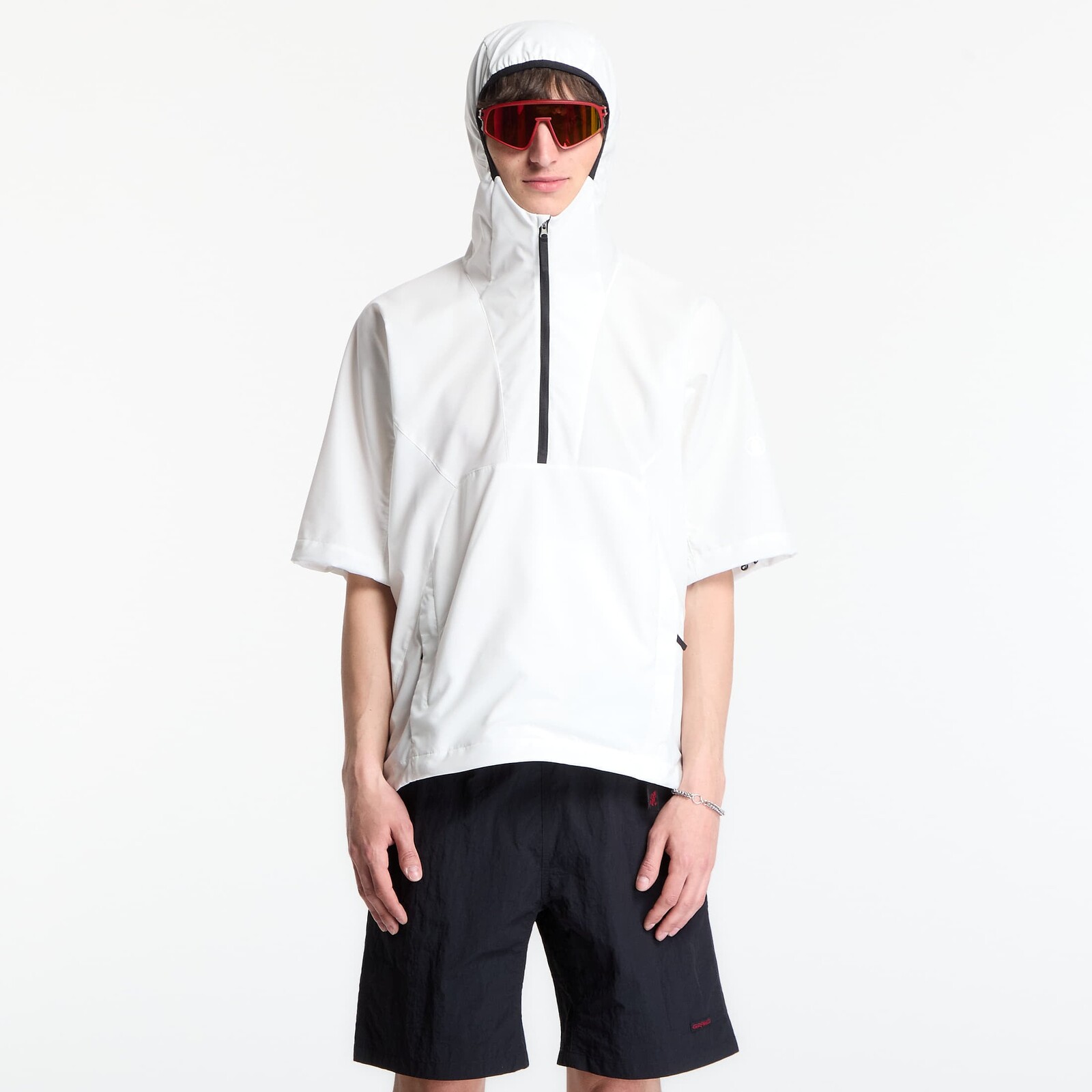 Bunda Poutnik by Tilak Sun Shield Anorak White L
