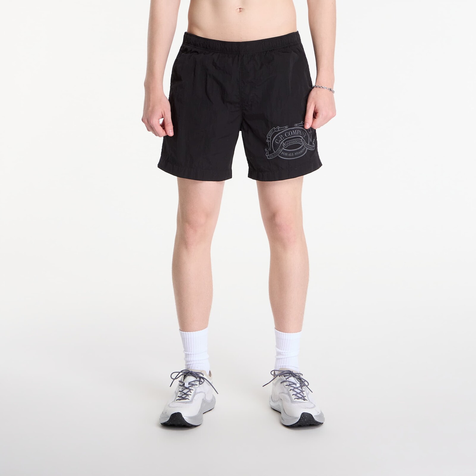 Plavky C.P. Company Eco-Chrome R Graphic Embroidery Swim Shorts Black 52