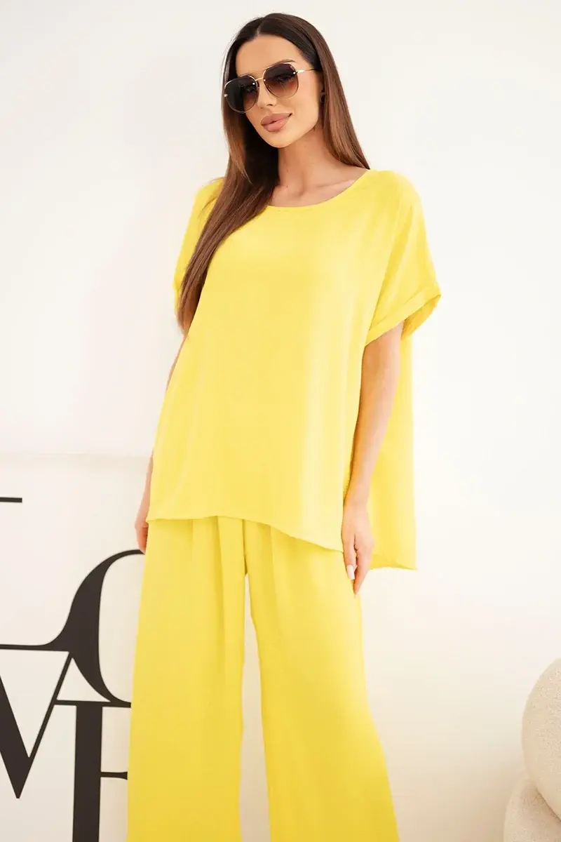 Kesi dámsky plus size set s blúzkou a širokými nohavicami žltý