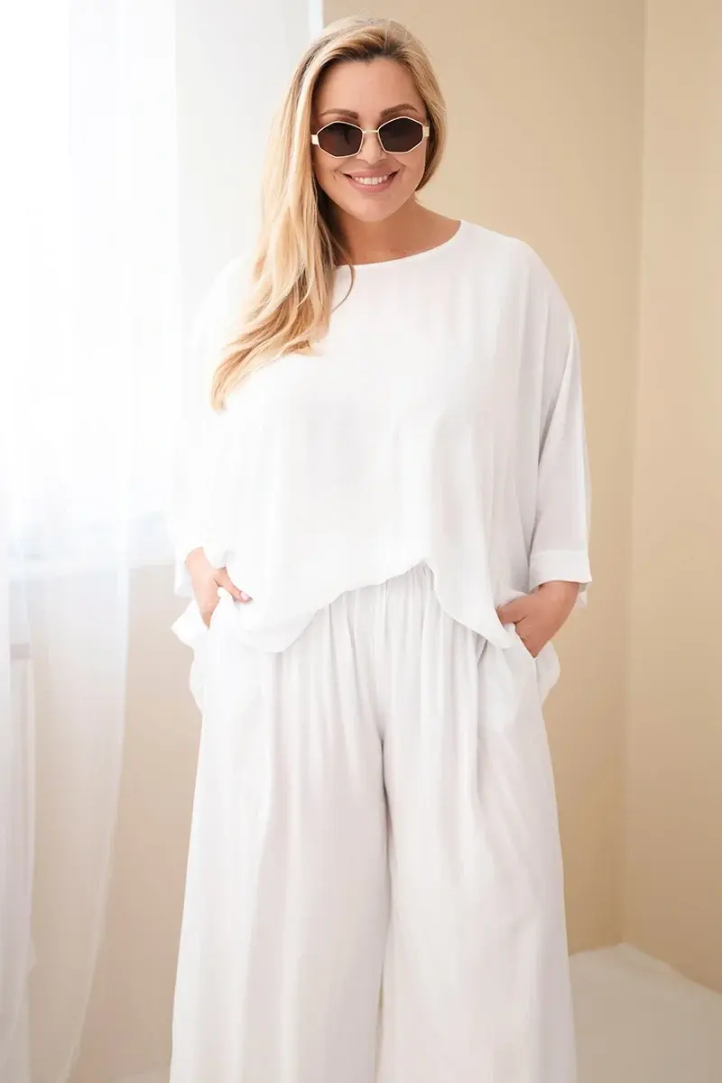 Plus size set s kvetovanými nohavicami