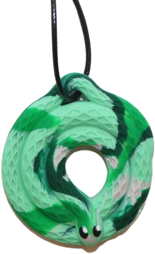 Jellystone Designs Upokojujúci prívesok Had zelený